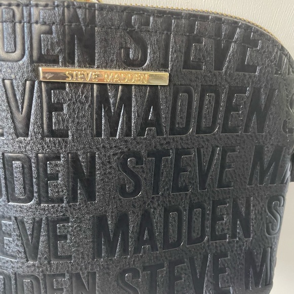 Steve Madden crossbody - Picture 3 of 7